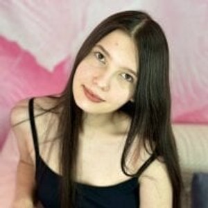 iluvcams.com ZooeeShy livesex profile in teen cams