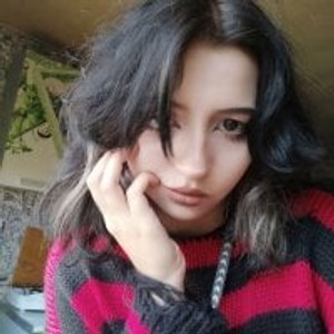 gonewildcams.com JulyaRevezie livesex profile in goth cams