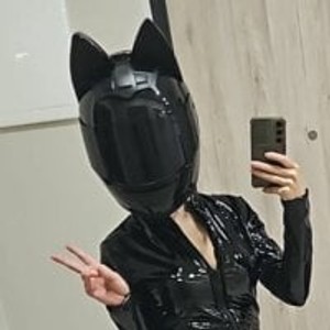 chatnmate.com needforpussycat livesex profile in deepthroat cams