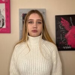 sleekcams.com GloriaGoodma livesex profile in nonnude cams