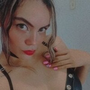 saraa__horny webcam profile