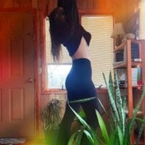 pornos.live PeachBooty420 livesex profile in outdoor cams