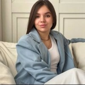 iluvcams.com BeataColli livesex profile in teen cams