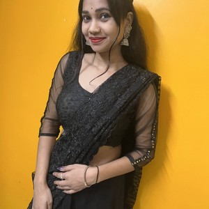 Cam Girl Diya-Hot