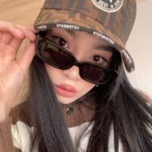 bella777sweet webcam profile