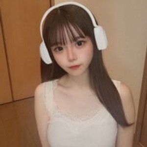 yu-rika webcam profile pic