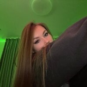 elivecams.com MilaLovef livesex profile in teen cams