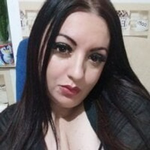 Evelyn_Lulu webcam profile