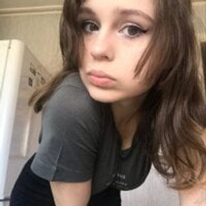 elivecams.com LissiEvanse livesex profile in teen cams