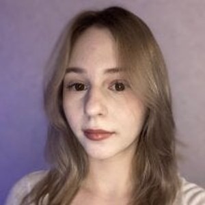 ChloeLewishh webcam profile pic