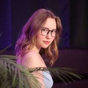 rudecam.live EllyBeal livesex profile in fetish cams