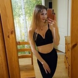 livesexr.com MillaSwit livesex profile in massage cams