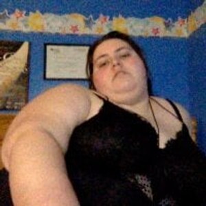 Lily18475 profile pic from Stripchat