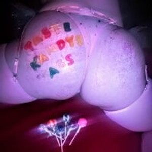 show2cam.com CLEARnightmare livesex profile in romantic cams