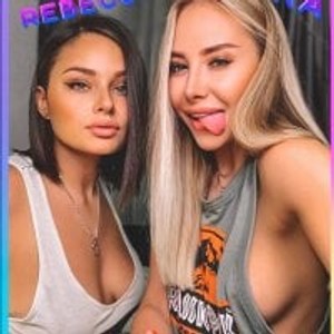 Wet_Pussies- webcam livesex profile on pornos.live