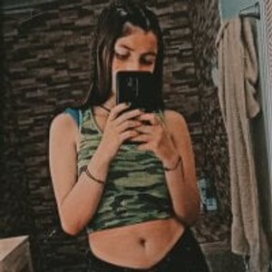 chatnmate.com dafne_11 livesex profile in lesbian cams