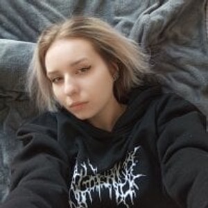 SweetestLuna webcam profile - Russian
