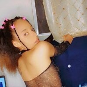 Sexyponyfire webcam profile