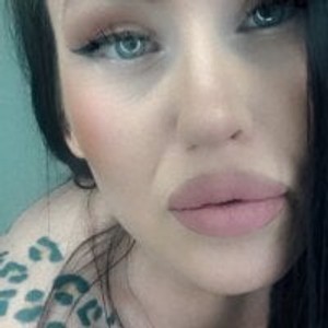 stripchat charitycherry Live Webcam Featured On free6cams.com