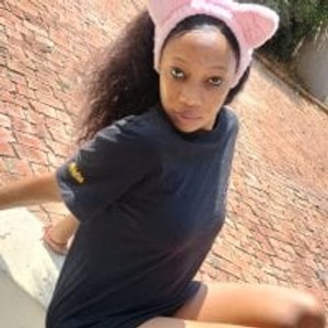 sleekcams.com Sexy-Alender livesex profile in cosplay cams