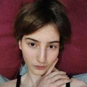 livesex.fan PhebeWhite livesex profile in real cams