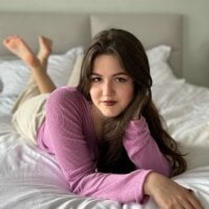 sexcityguide.com OhHannah livesex profile in p2p cams