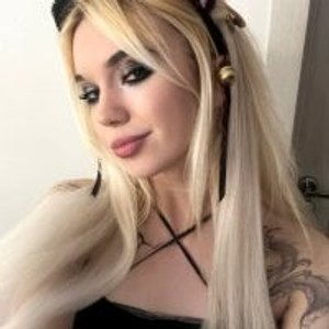 stripchat Mia__Little Live Webcam Featured On gonewildcams.com