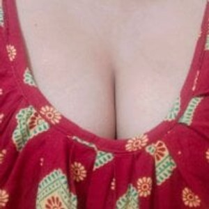 show2cam.com Sanchi-22 livesex profile in milf cams