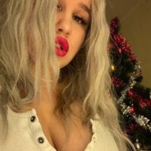 girlsupnorth.com VeryWetEva livesex profile in big clit cams