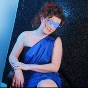 stripchat CrimsonMistress webcam profile pic via sexcityguide.com