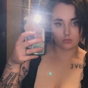 sexcityguide.com KennedyMars livesex profile in p2p cams