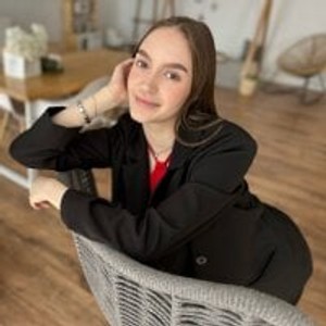 rudecam.live MaybelleLewis livesex profile in fetish cams