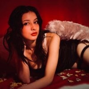 sexcityguide.com Emmeline_Rouse livesex profile in spank cams