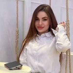 sexcityguide.com HenselCase livesex profile in fetish cams