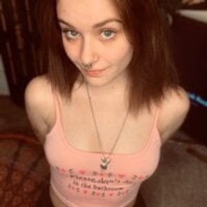 sleekcams.com cyanide_princessxxx livesex profile in busty cams