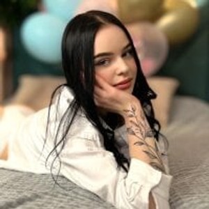 livesex.fan TiffanyDark livesex profile in teen cams