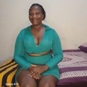 girlsupnorth.com Tanya-thick livesex profile in Hipster cams