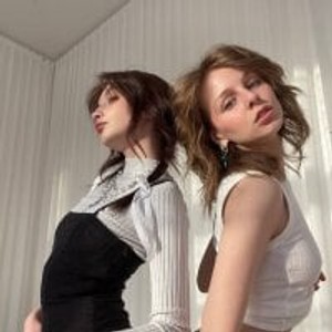 stripchat Lily_and_Sofi Live Webcam Featured On pornos.live