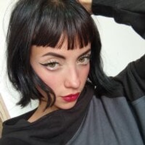 elivecams.com VampireDoll_ livesex profile in p2p cams