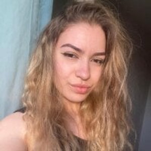 NicoleNova webcam profile - Romanian