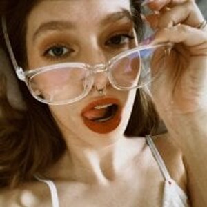 livesex.fan Alisha_Raegan livesex profile in old cams