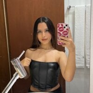 sexcityguide.com catarinne livesex profile in bigclit cams