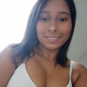 onaircams.com Mariana_Lu livesex profile in public cams