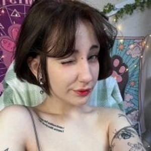 elivecams.com MaisieWilliams livesex profile in mistresses cams