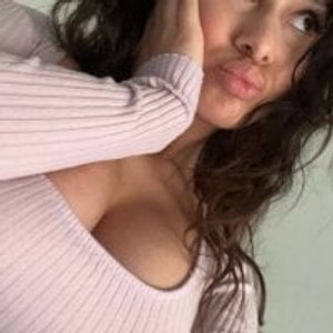 livesex.fan Emiliakim69 livesex profile in hardcore cams