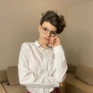 livesex.fan EugeniaGae livesex profile in fetish cams