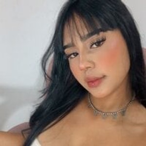 stripchat Shaarongp Live Webcam Featured On free6cams.com