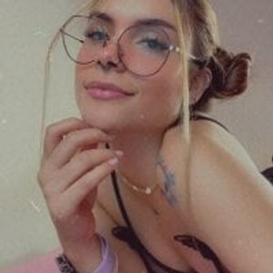 Gaby_Ferrer webcam profile