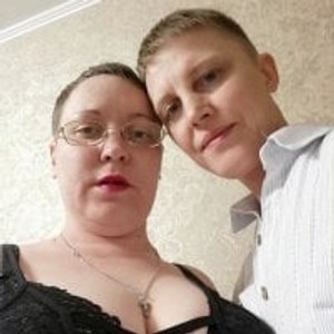 girlsupnorth.com NikaAleks livesex profile in lesbian cams