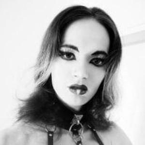 girlsupnorth.com Luros_Modasy livesex profile in Mistresses cams